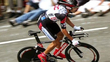 开云体育2026-伊朗对阵南非，萨内展现巨星价值，当足球成为超越地缘的通用语言