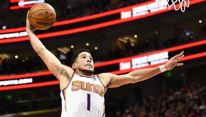 开云下载-吉林队逆转猛龙，布克惊艳四座