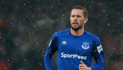 开云APP-2026世界杯之夜，当布克在球场上写下完美诗篇