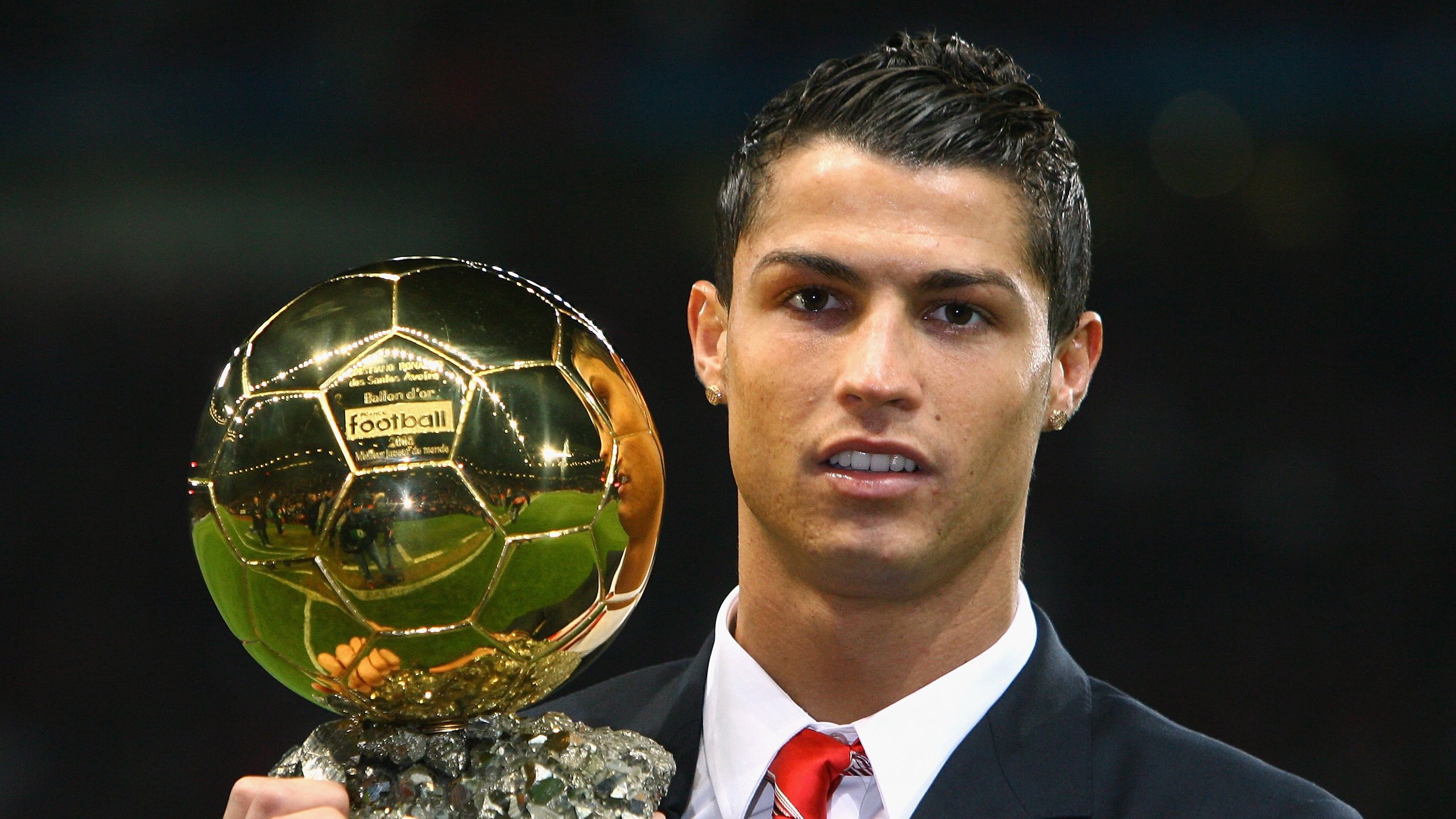 开拓者淘汰赛过关浙江队，小贾伦在F1街道赛接管比赛，当篮球与赛车在跨界叙事中碰撞