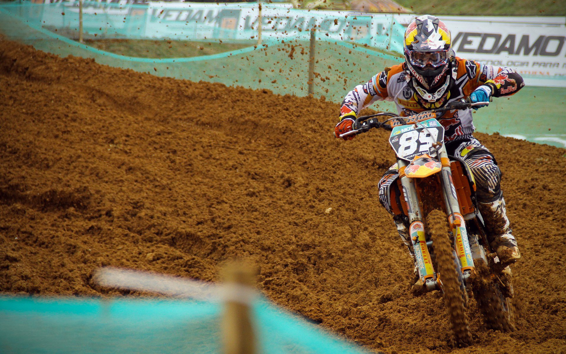 当加纳的鼓点敲响贝蒂斯的绿茵，NBA总决赛的哨声在何方？